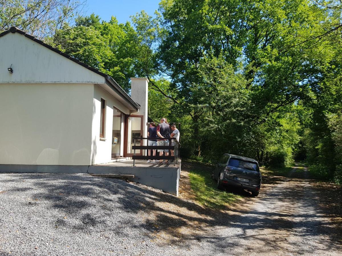 Hastiere-par-dela Mooie Bungalow In De Prachtige Natuur מראה חיצוני תמונה